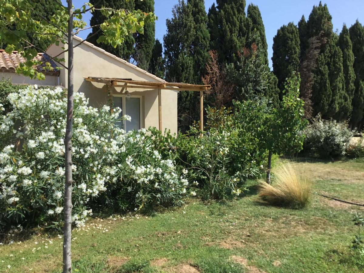 Le Jardin Du Castillon Paradou Exterior photo